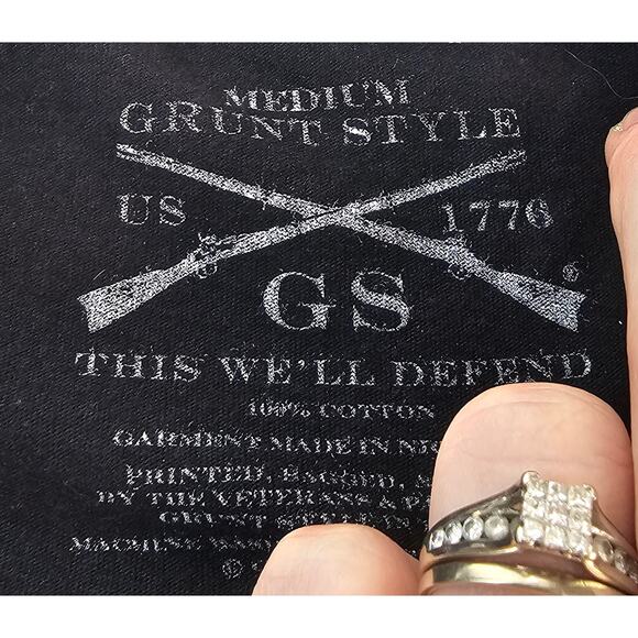 I fear no evil because I'm the baddest grunge 1st ammendment shirt grunt style M - Picture 4 of 4